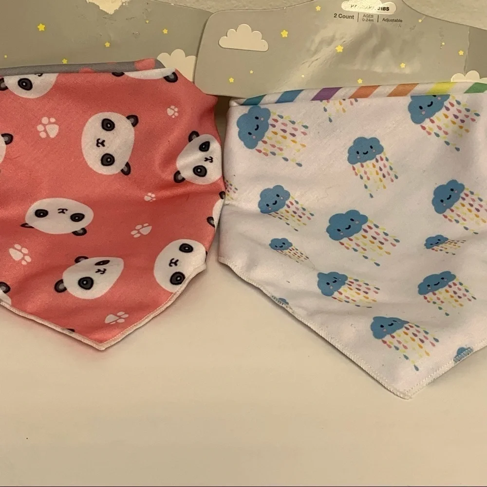 NEW |MOON AND STARS| INFANT/BABY BANDANA BIBS 0-24 MONTHS (Lot of 4 Bibs)